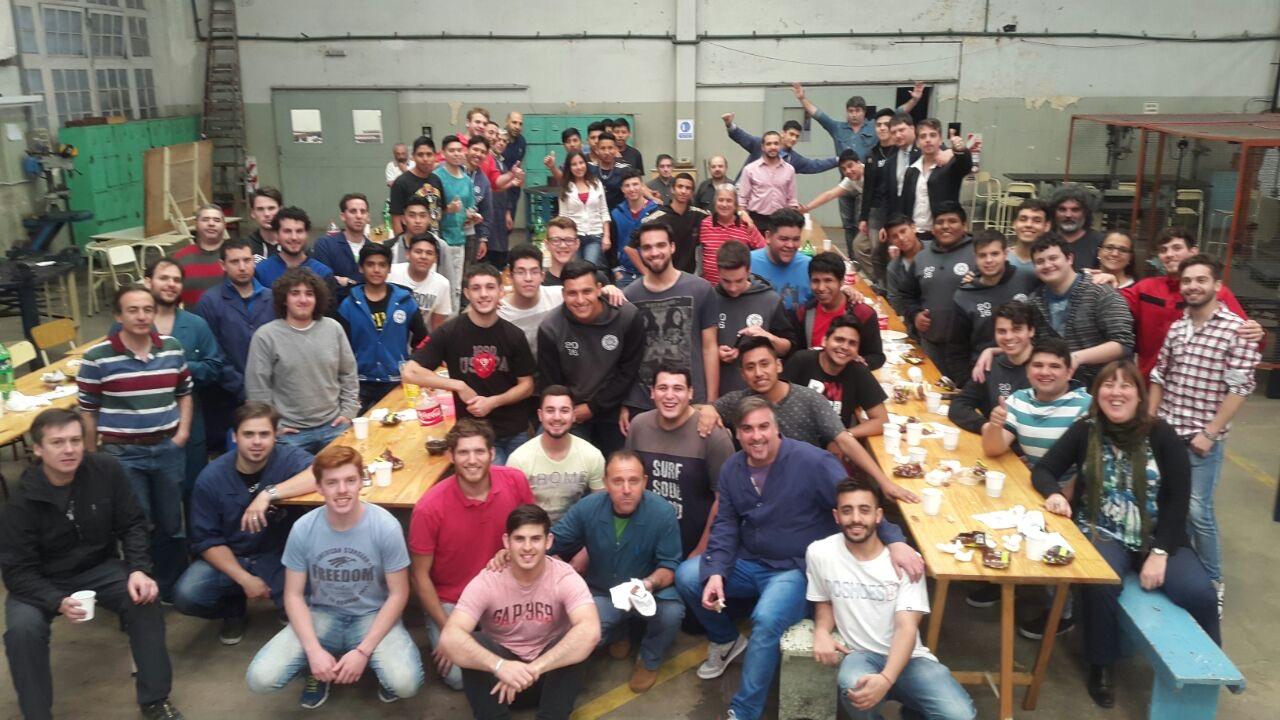 Nicolas Tizeira en el Casal Calviño, escuela técnica de Parque Avellaneda